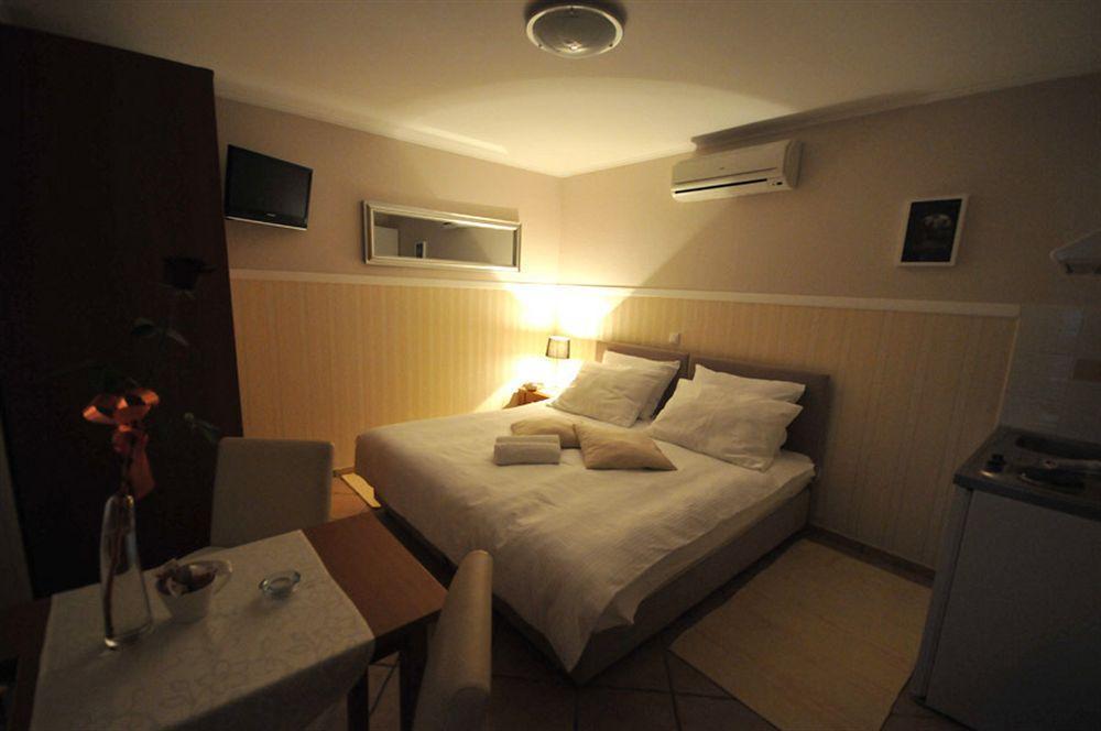 Apartments & Rooms Buble Trogir Extérieur photo